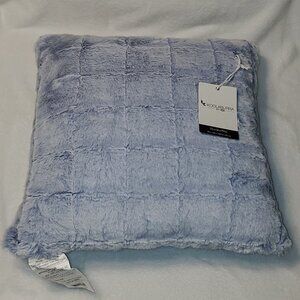Brand New In Package KOOLABURRA by UGG 20" x 20" Super Soft Pillow (Blue Fog)